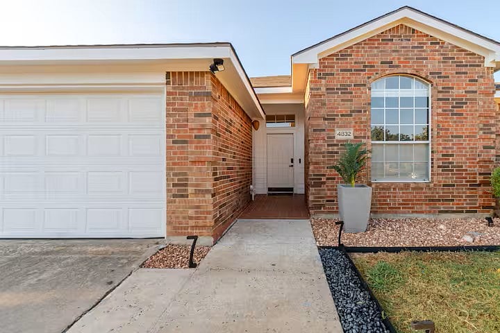 Furnished Finder property 1036943_1 photo 32