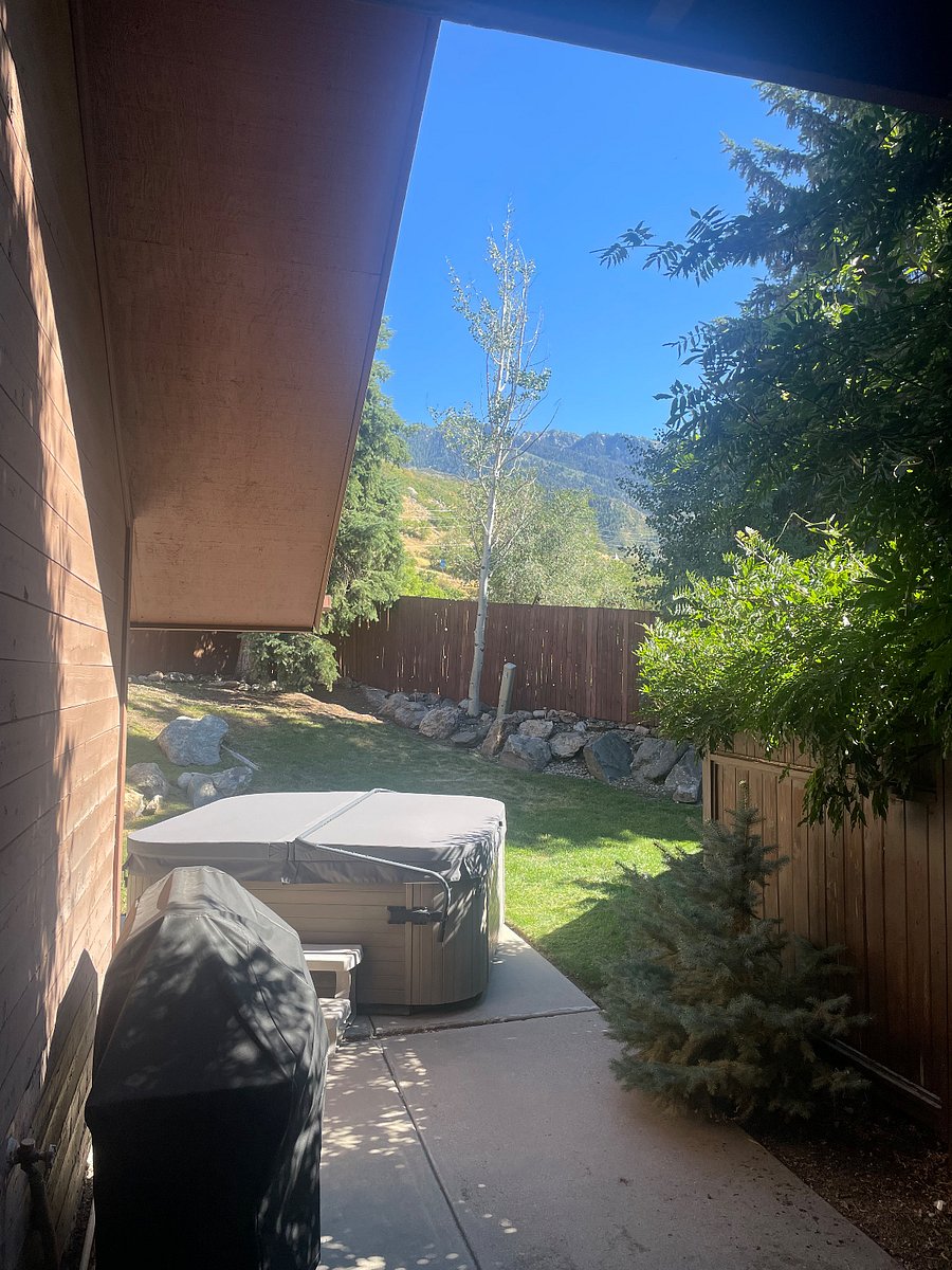 Furnished Finder property 1036978_1 photo 8