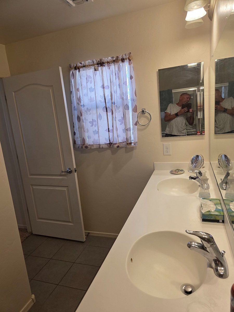 Furnished Finder property 1036985_1 photo 11