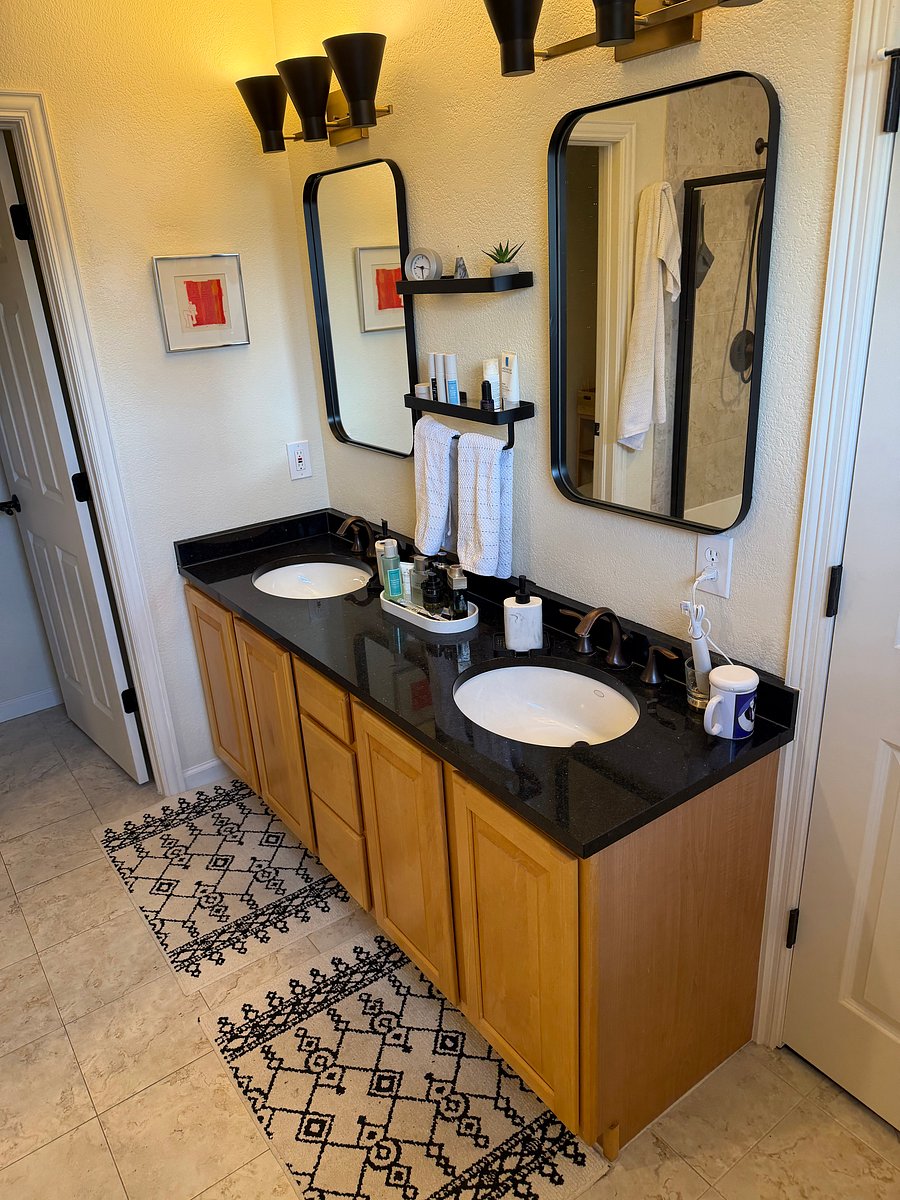 Furnished Finder property 1036986_1 photo 24