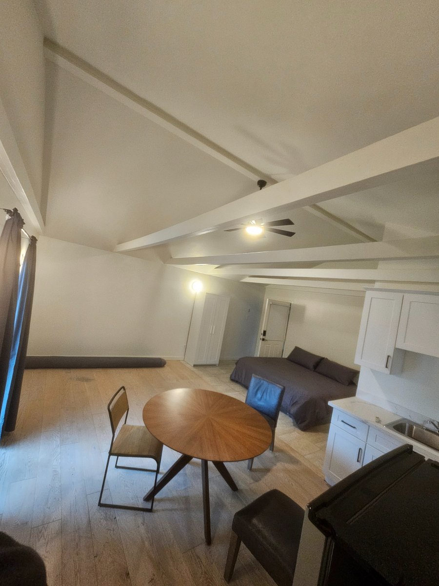 Furnished Finder property 1036988_1 photo 18