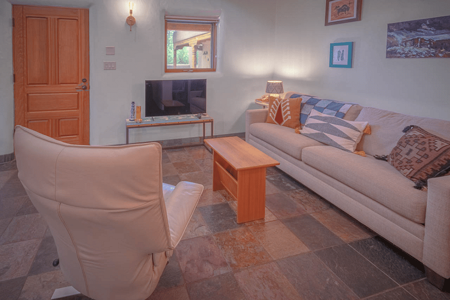 Furnished Finder property 1037005_1 photo 2