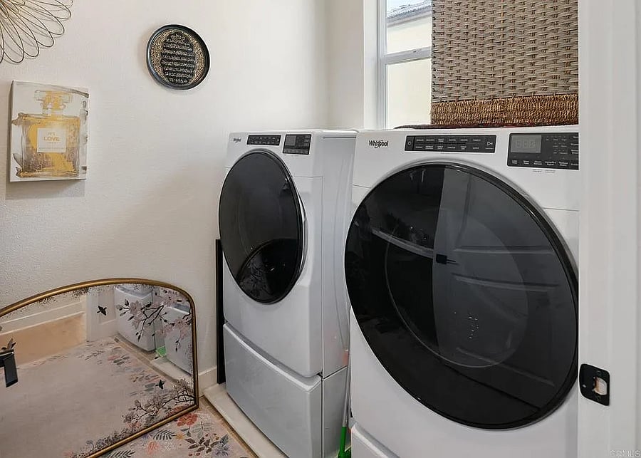 Furnished Finder property 1037040_1 photo 28