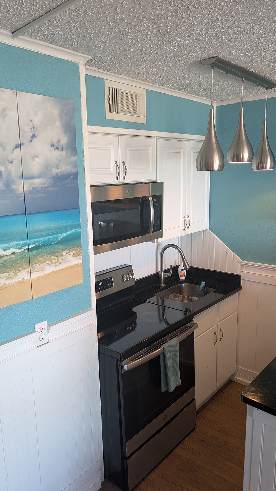 Furnished Finder property 1037054_1 photo 3