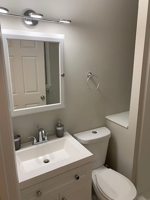 Bathroom Primary Bedroom