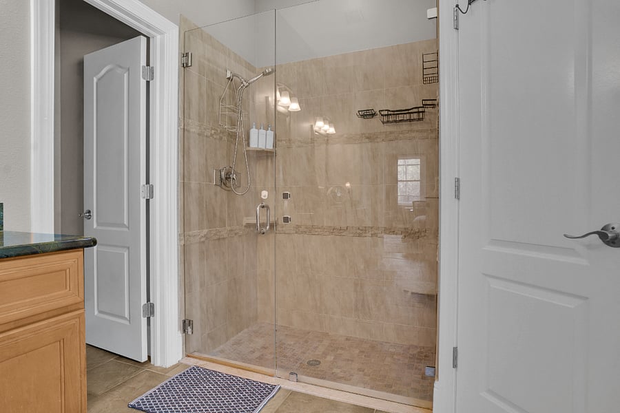 Furnished Finder property 1037081_1 photo 31