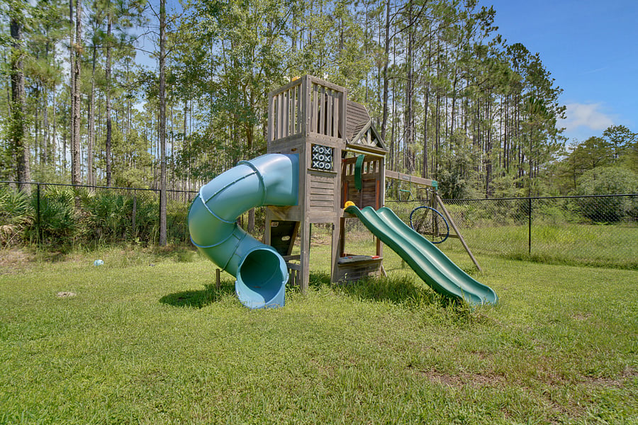 Furnished Finder property 1037081_1 photo 40