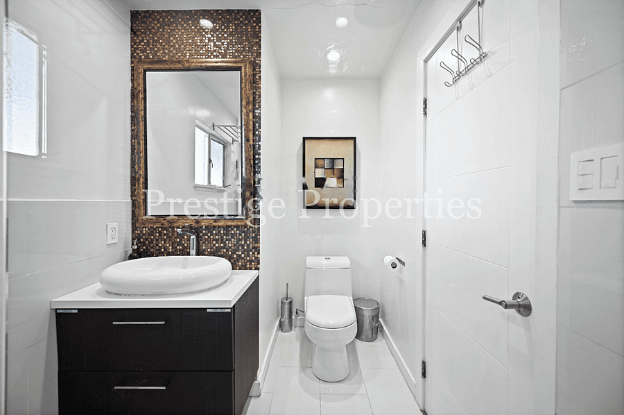 Furnished Finder property 1037087_1 photo 25