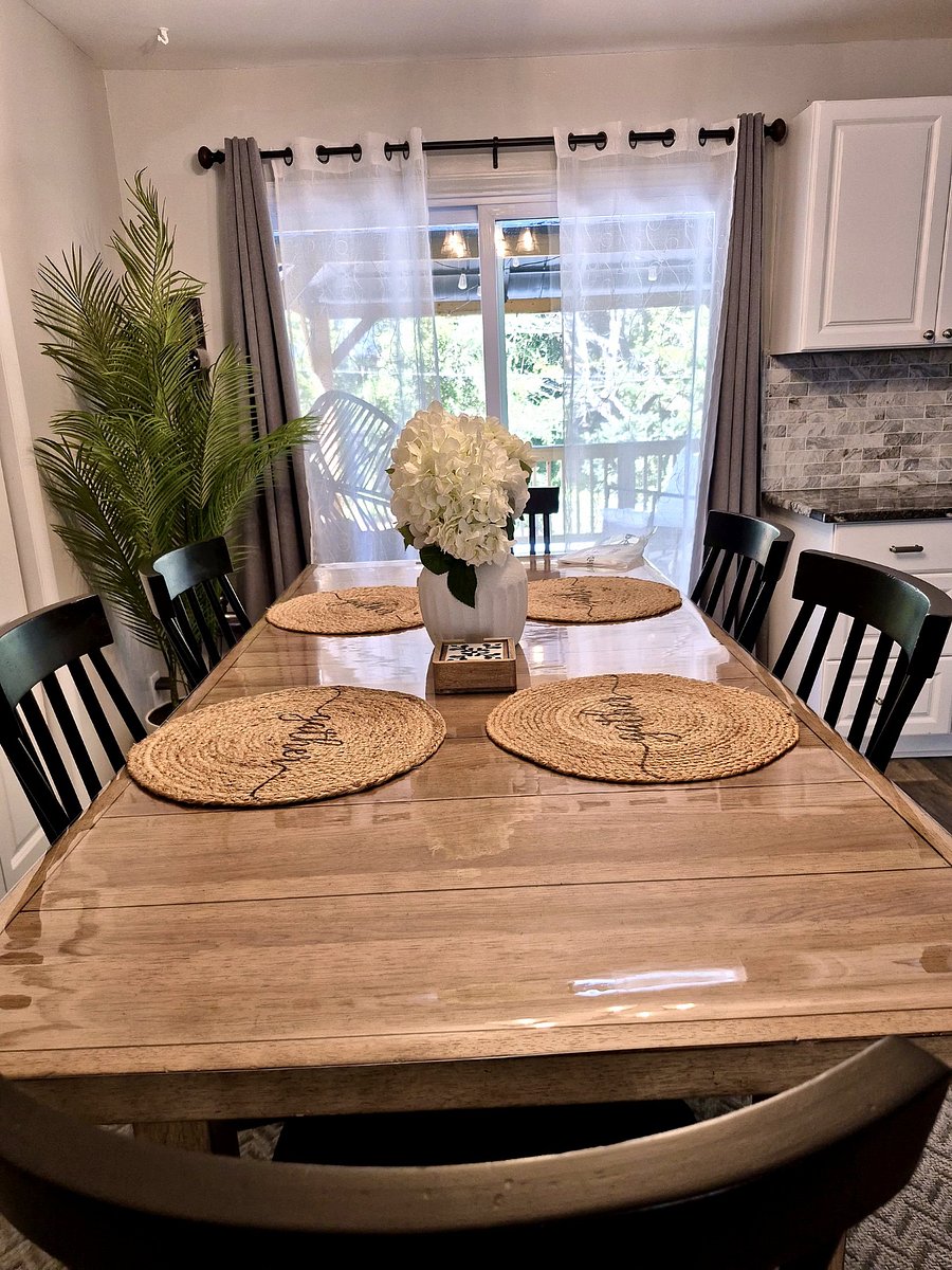 Dining table opening to the back deck