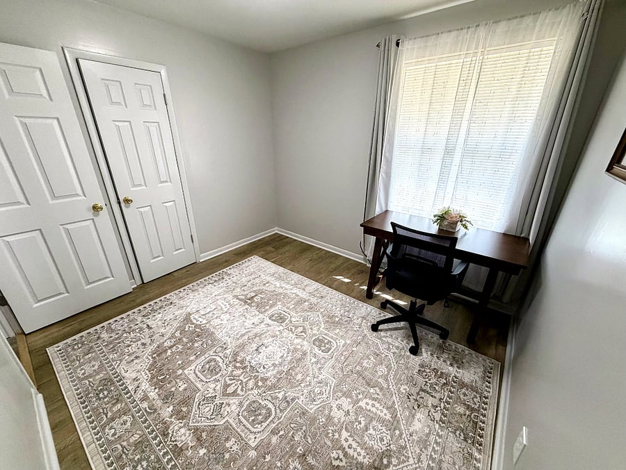 Dedicated workspace for laptops