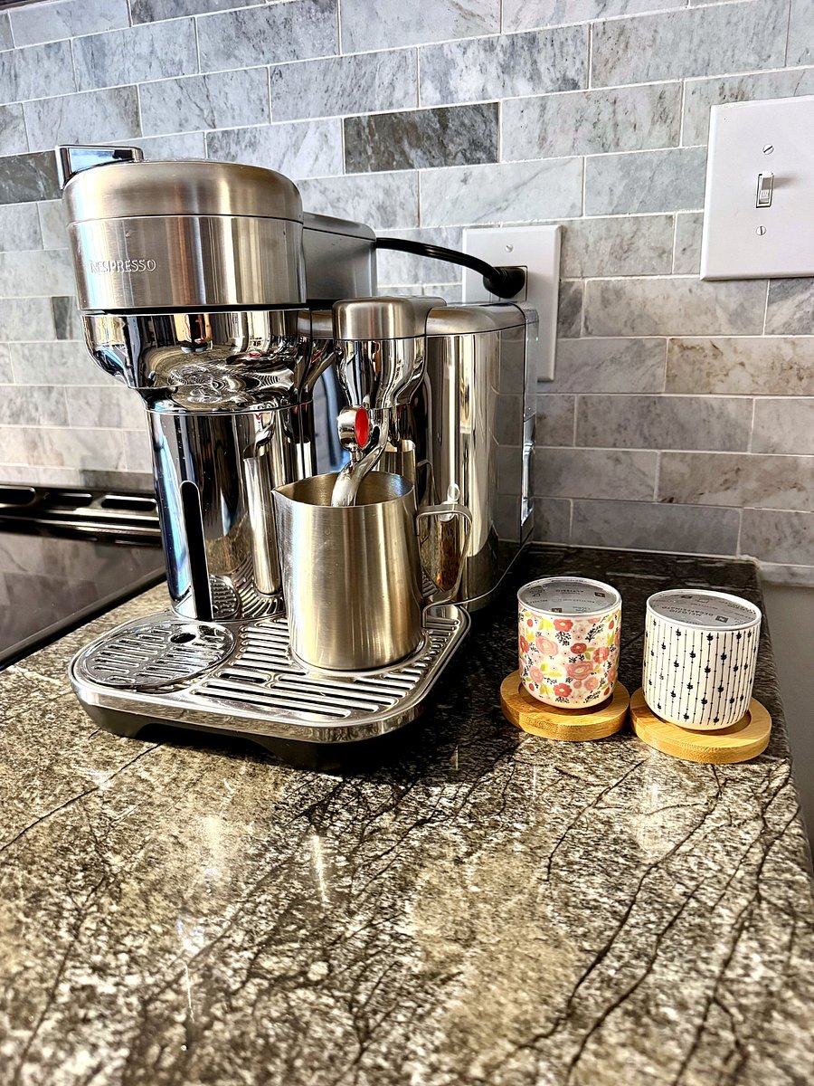 Nespresso machine and coffee pods