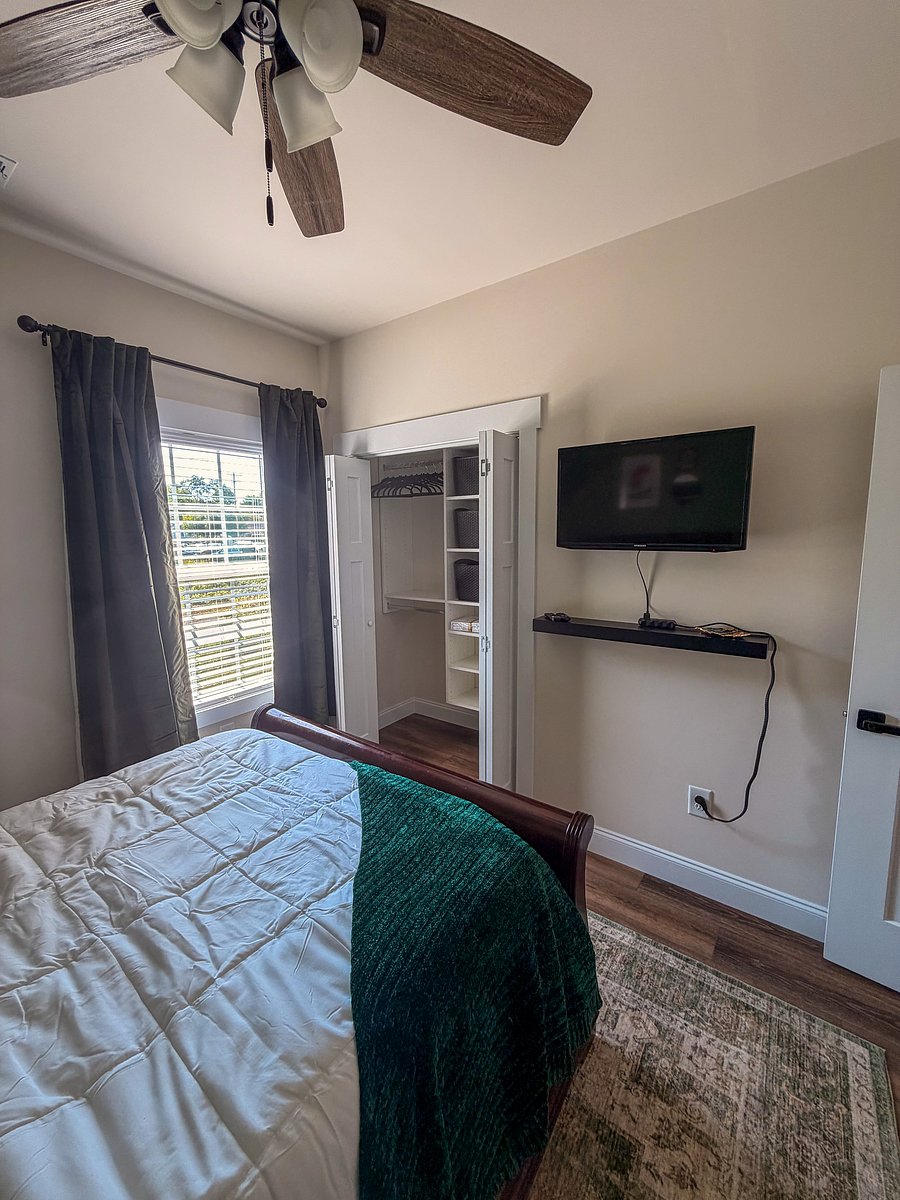 Furnished Finder property 1037116_1 photo 6