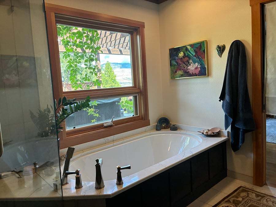Primary bath.
