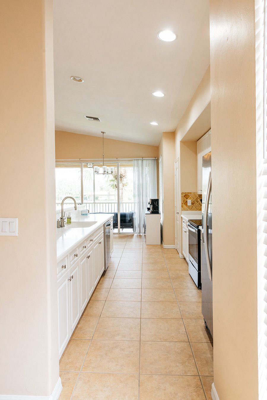 Furnished Finder property 1037154_1 photo 17
