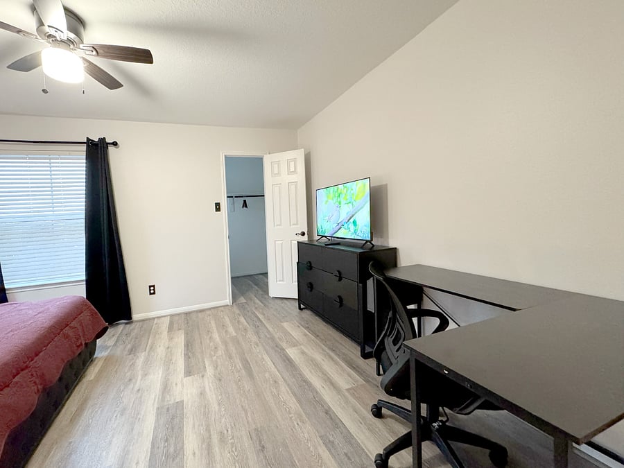 Furnished Finder property 1037162_1 photo 24