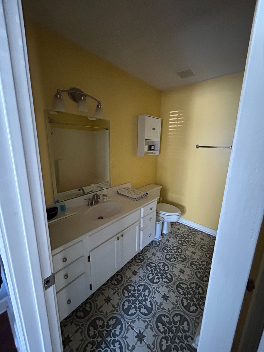 Furnished Finder property 1037171_1 photo 13