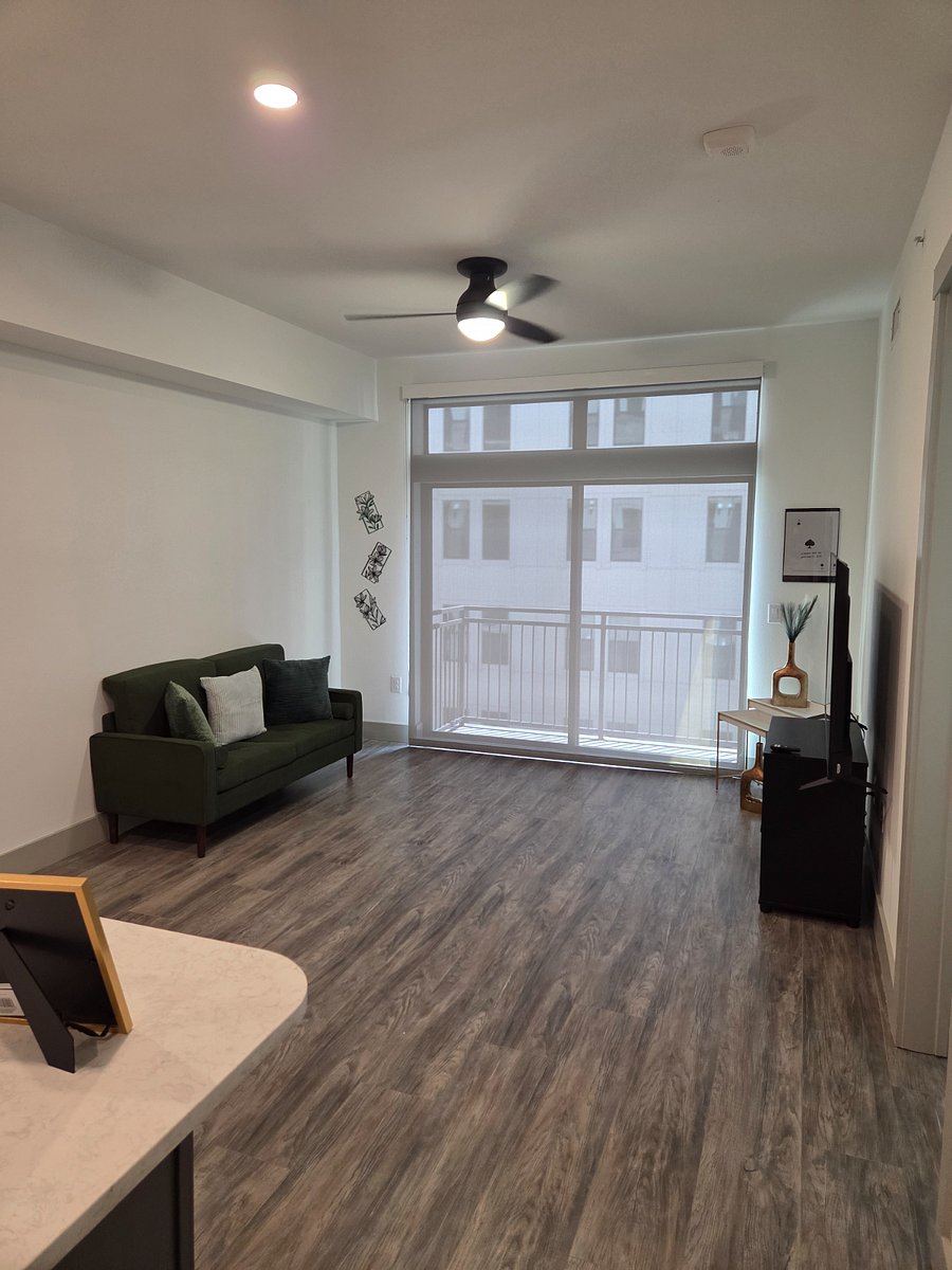 Furnished Finder property 1037175_1 photo 3