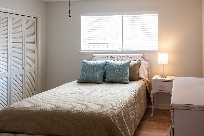Furnished Finder property 1037186_1 photo 12