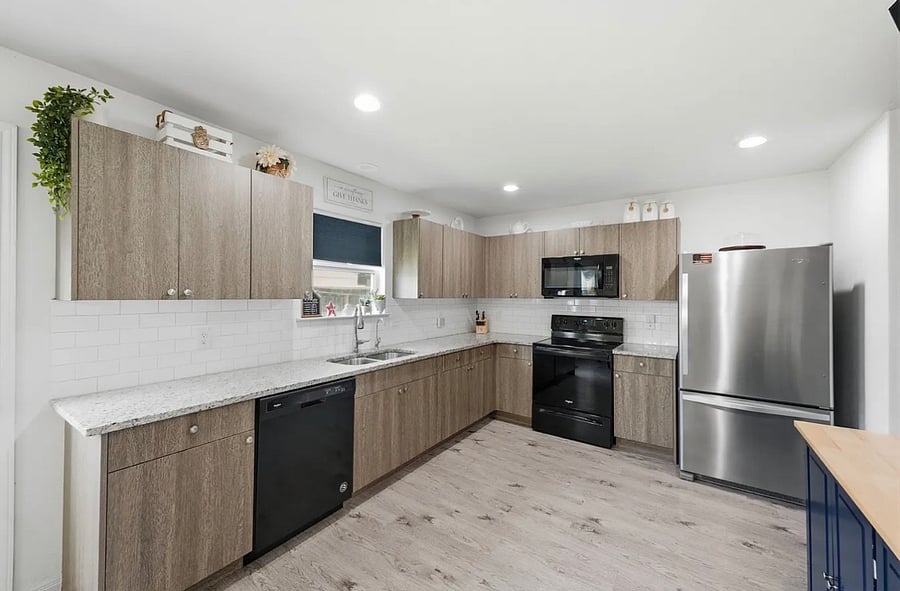 Furnished Finder property 1037194_1 photo 10