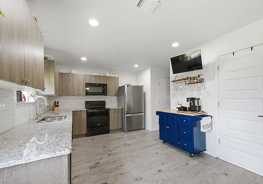 Furnished Finder property 1037194_1 photo 8