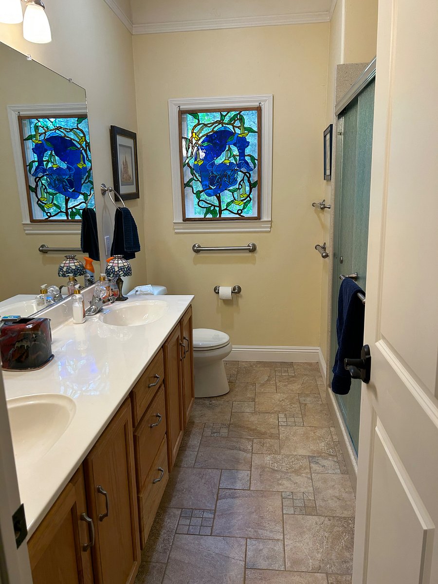 Furnished Finder property 1037208_1 photo 6
