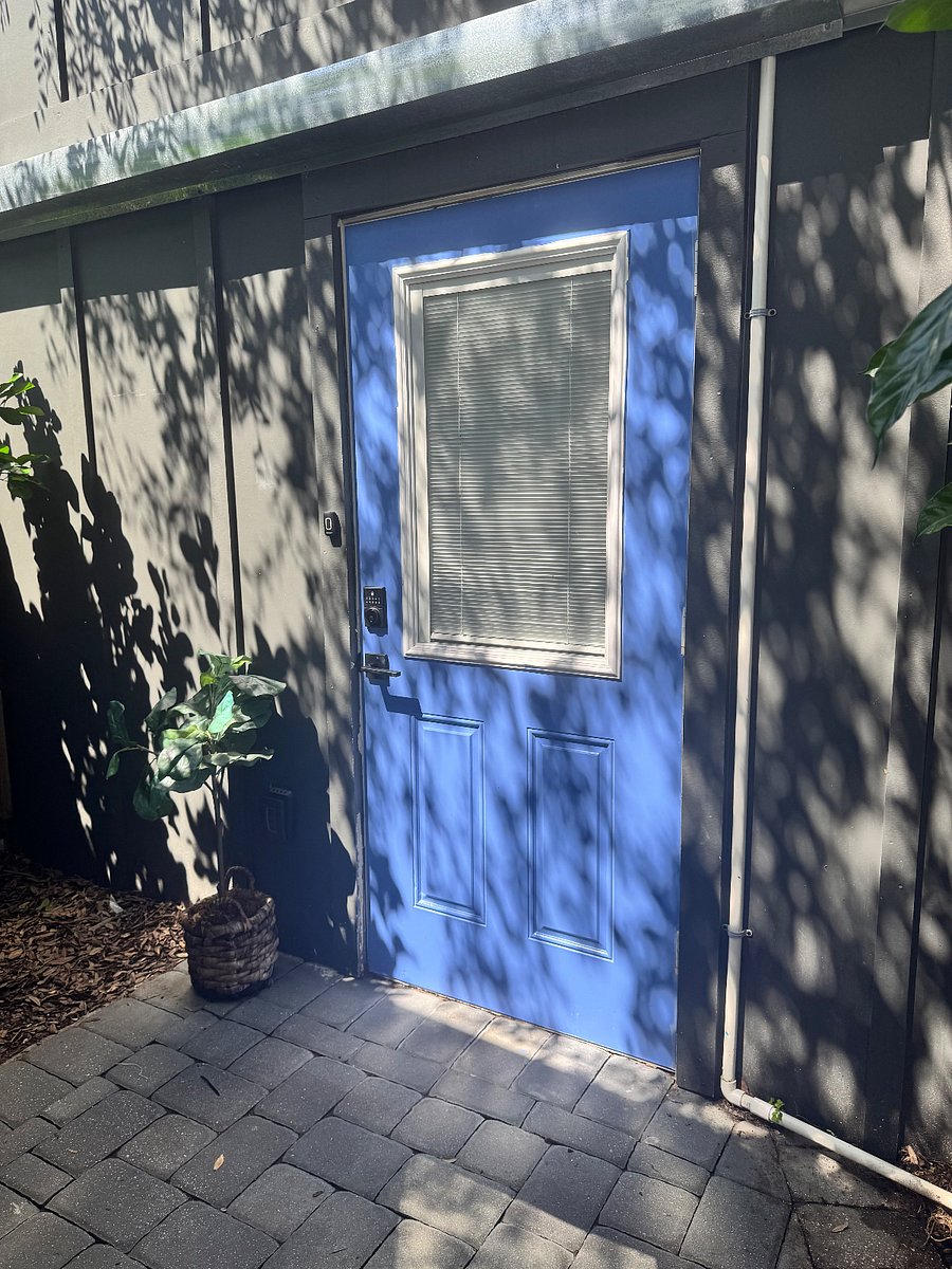 Furnished Finder property 1037218_1 photo 16