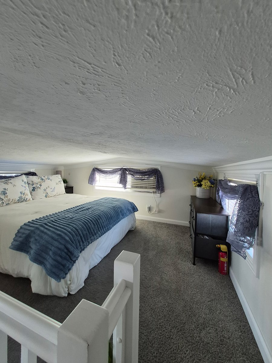 Furnished Finder property 1037253_1 photo 14