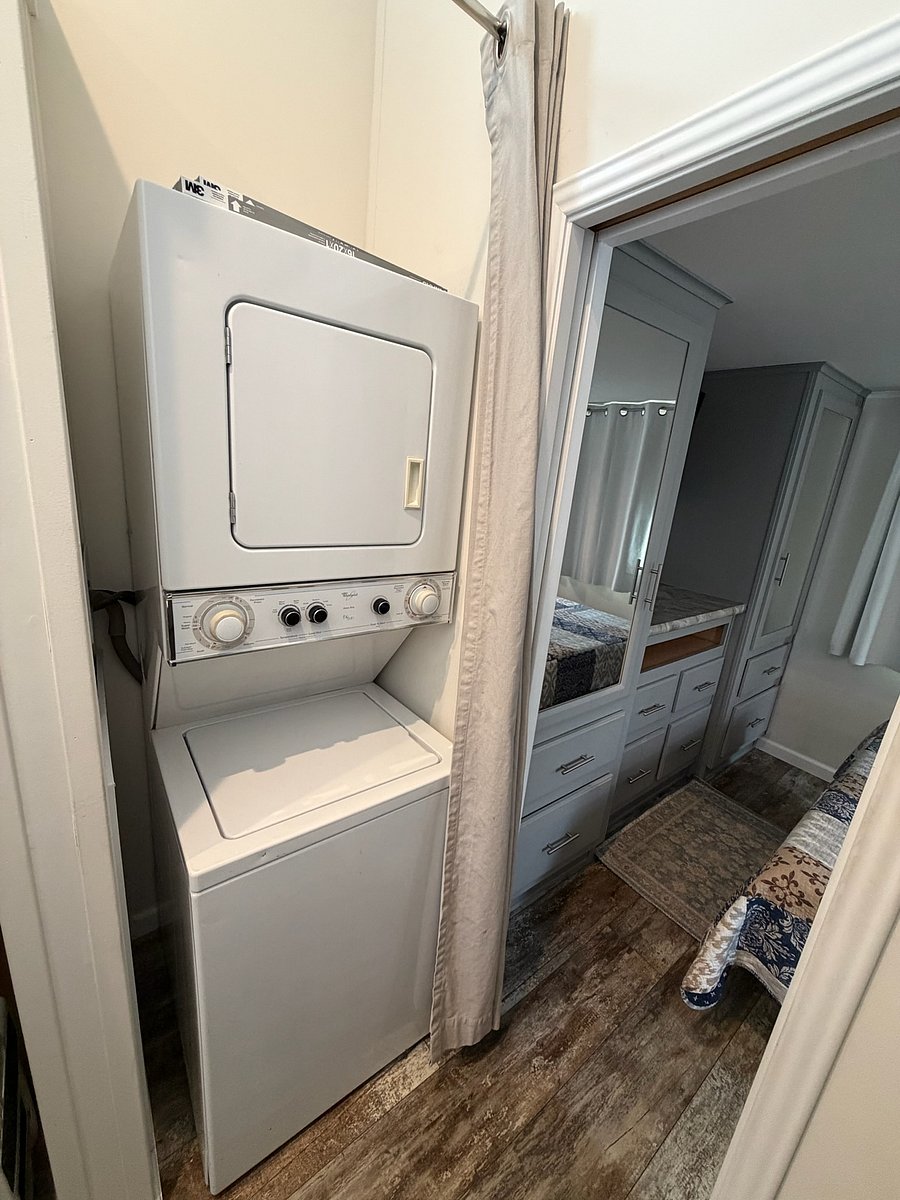 Furnished Finder property 1037253_1 photo 10