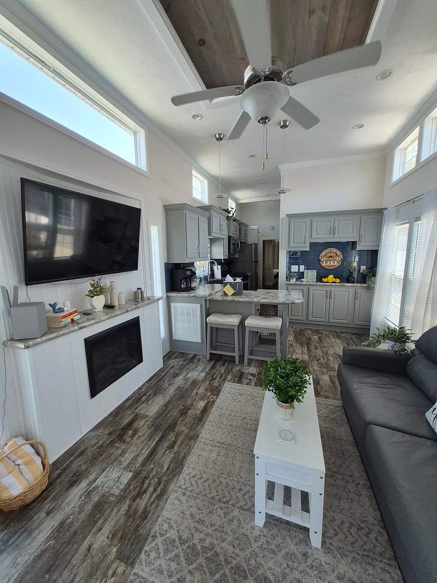 Furnished Finder property 1037253_1 photo 4