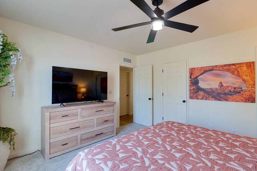 Furnished Finder property 1037267_1 photo 13