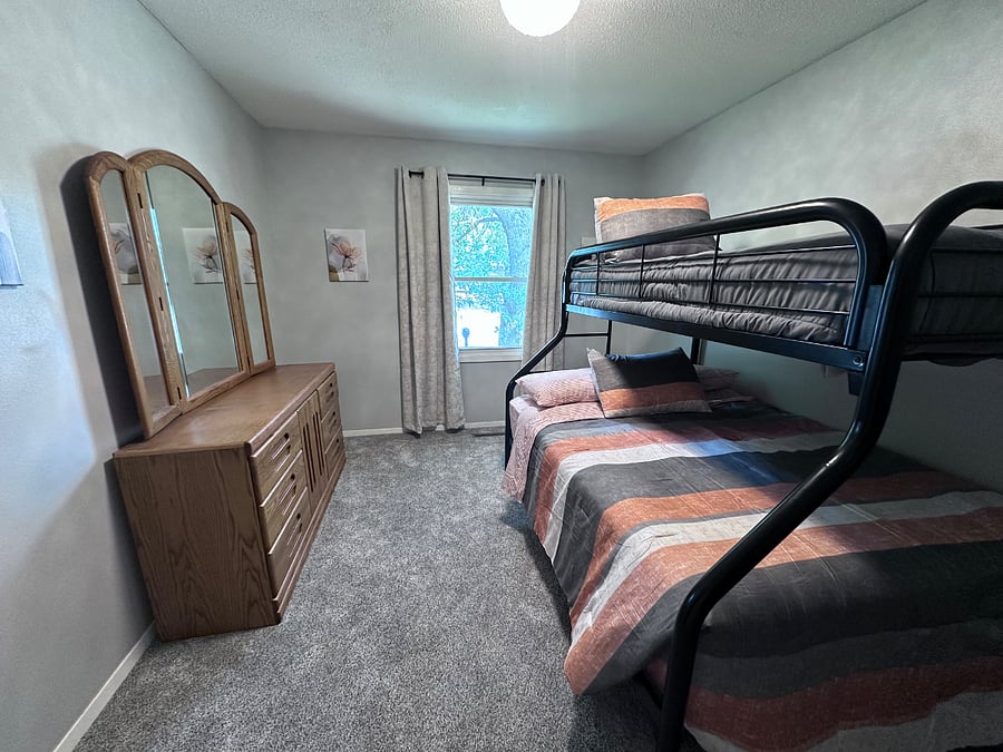 Furnished Finder property 1037268_1 photo 16