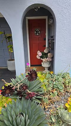 Furnished Finder property 1037279_1 photo 2