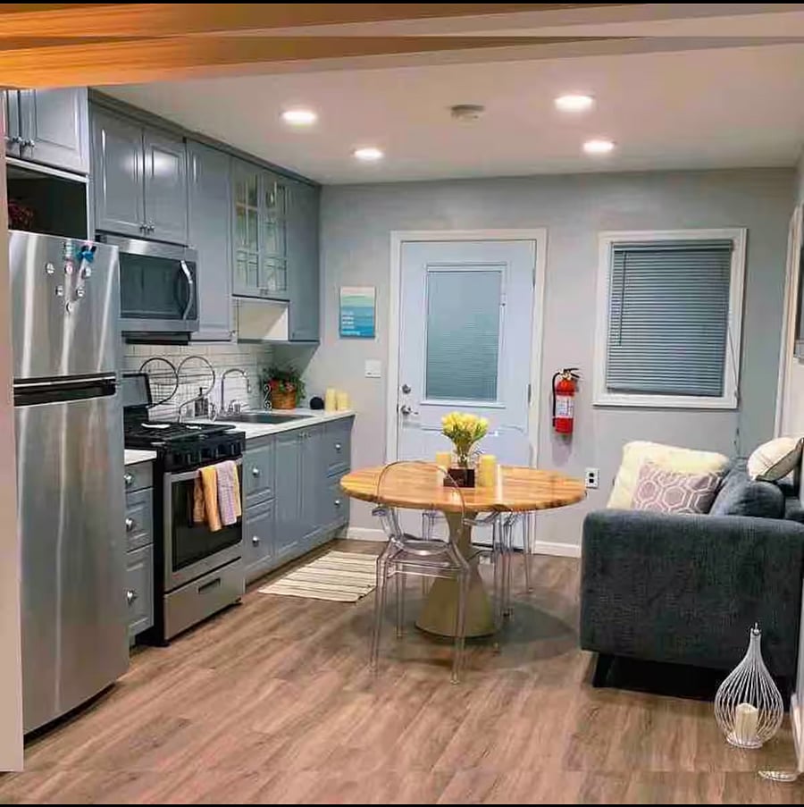Furnished Finder property 1037285_1 photo 3