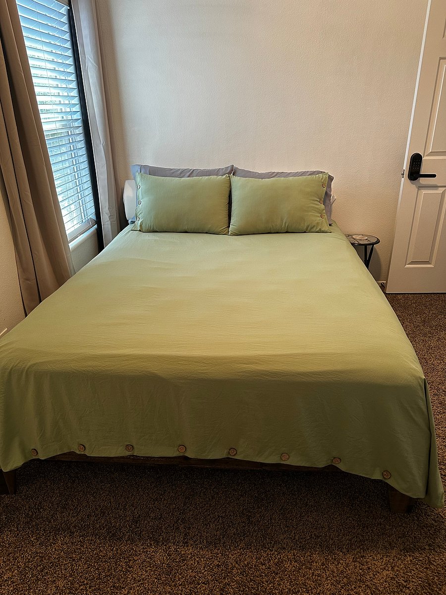 Furnished Finder property 1037298_1 photo 18