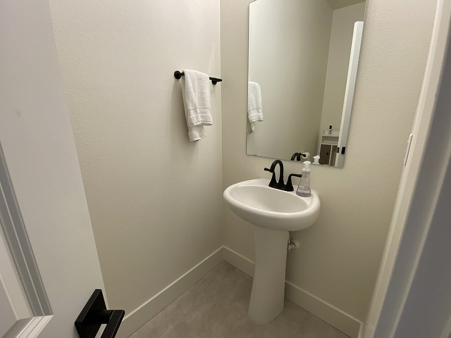 Furnished Finder property 1037304_1 photo 12
