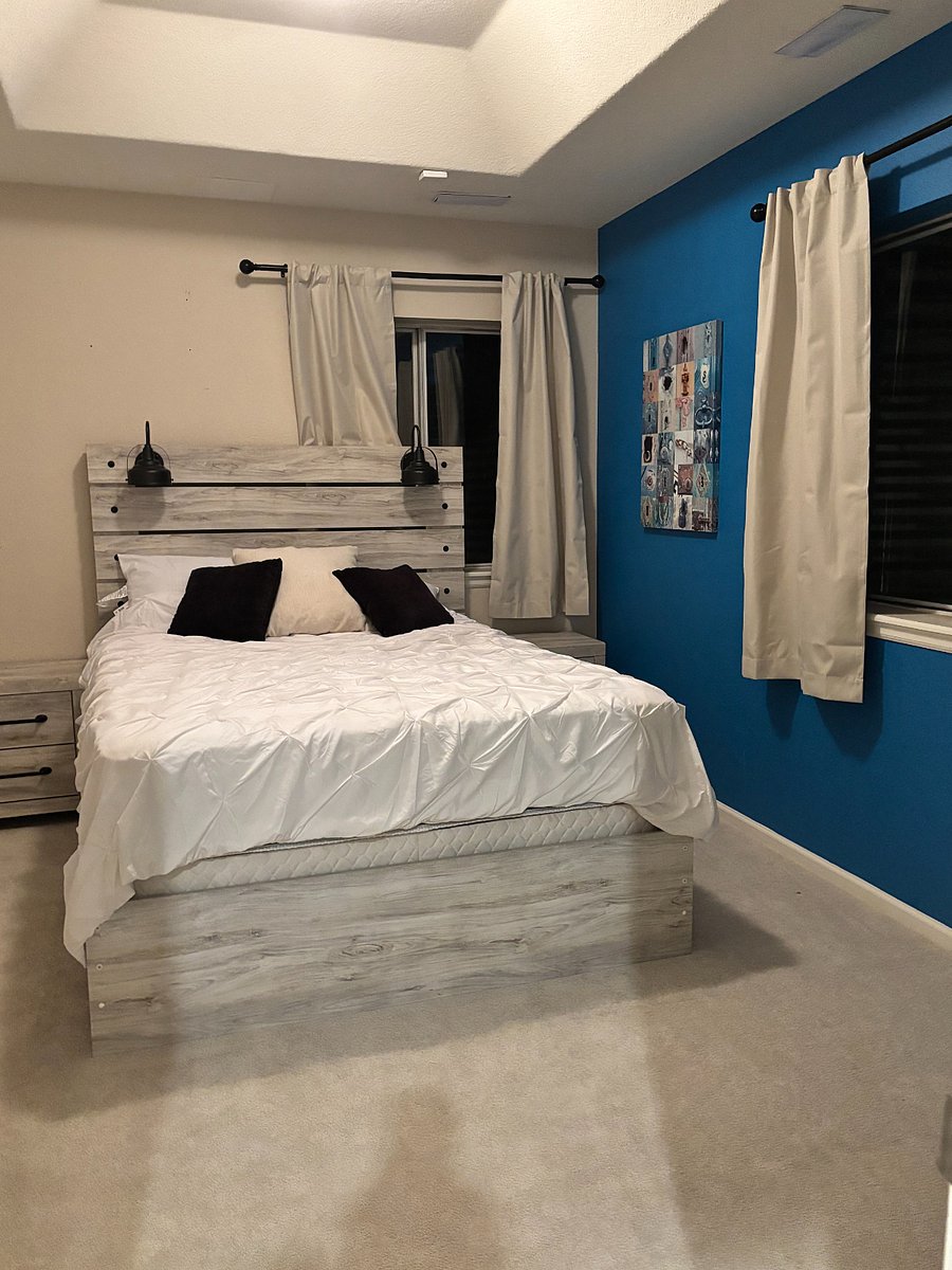 Furnished Finder property 1037305_1 photo 2