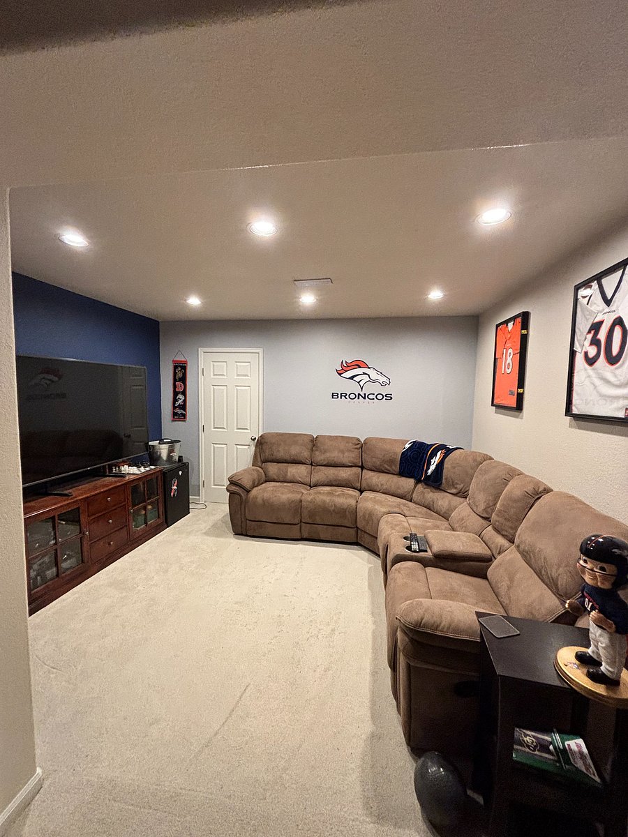 Furnished Finder property 1037305_1 photo 3