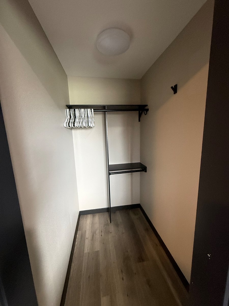 Furnished Finder property 1037306_1 photo 5