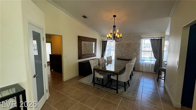 Furnished Finder property 1037319_1 photo 8