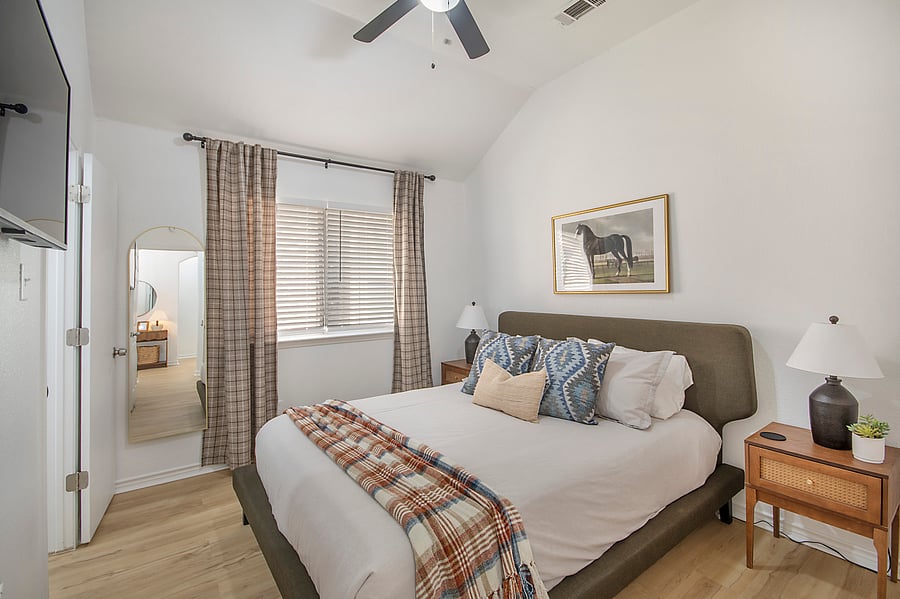 Furnished Finder property 1037336_1 photo 26