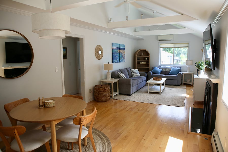 Furnished Finder property 1037337_1 photo 3