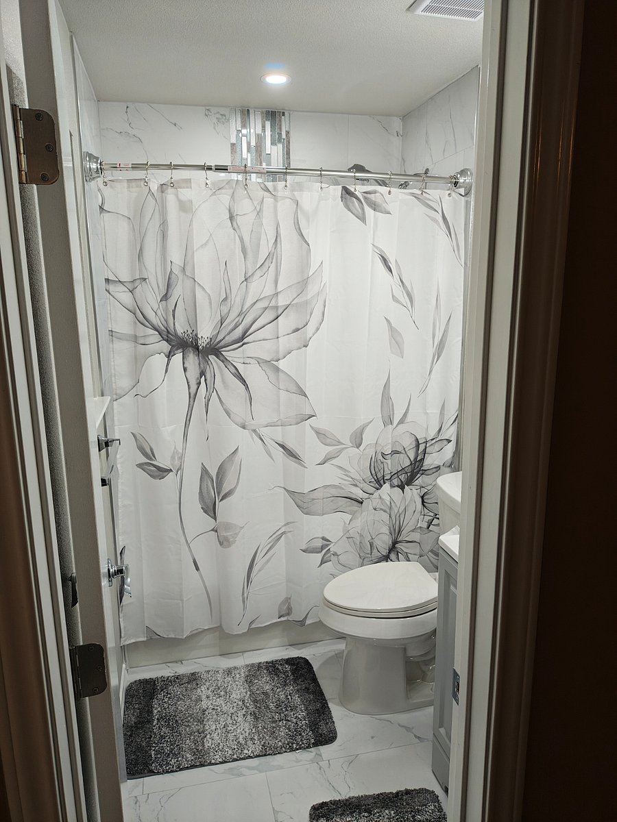 Furnished Finder property 1037341_1 photo 3