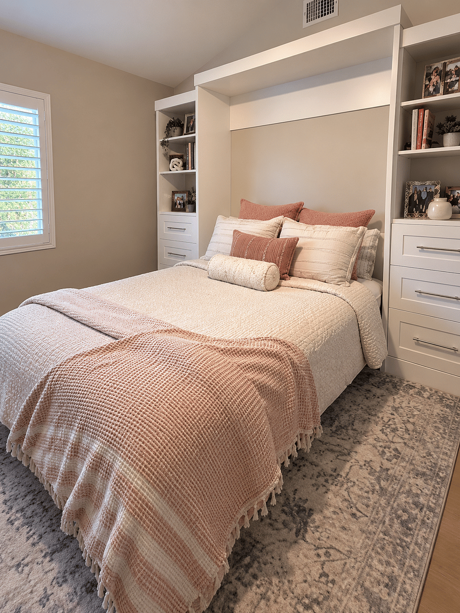 Upstairs bedroom 4- can be used as office
