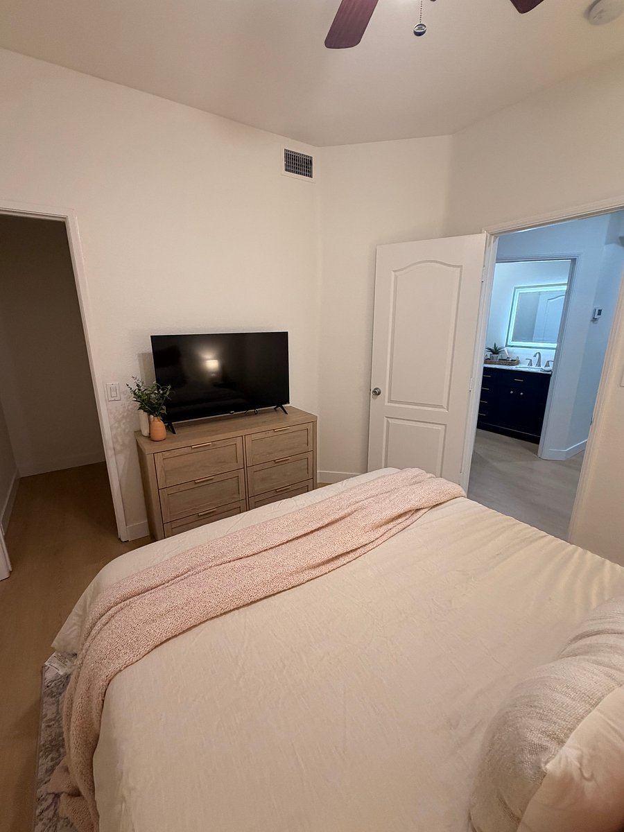 Downstairs Bedroom