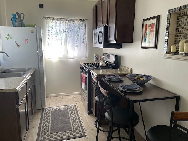 Furnished Finder property 1037346_1 photo 9