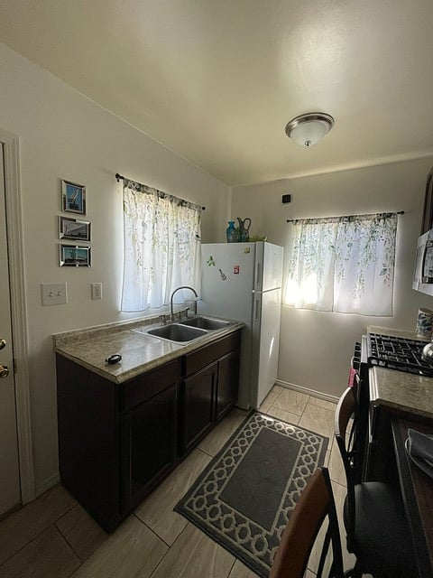 Furnished Finder property 1037346_1 photo 10