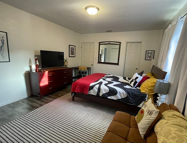 Furnished Finder property 1037346_1 photo 4