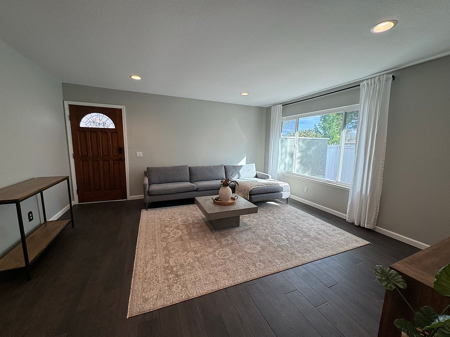 Furnished Finder property 1037347_1 photo 8