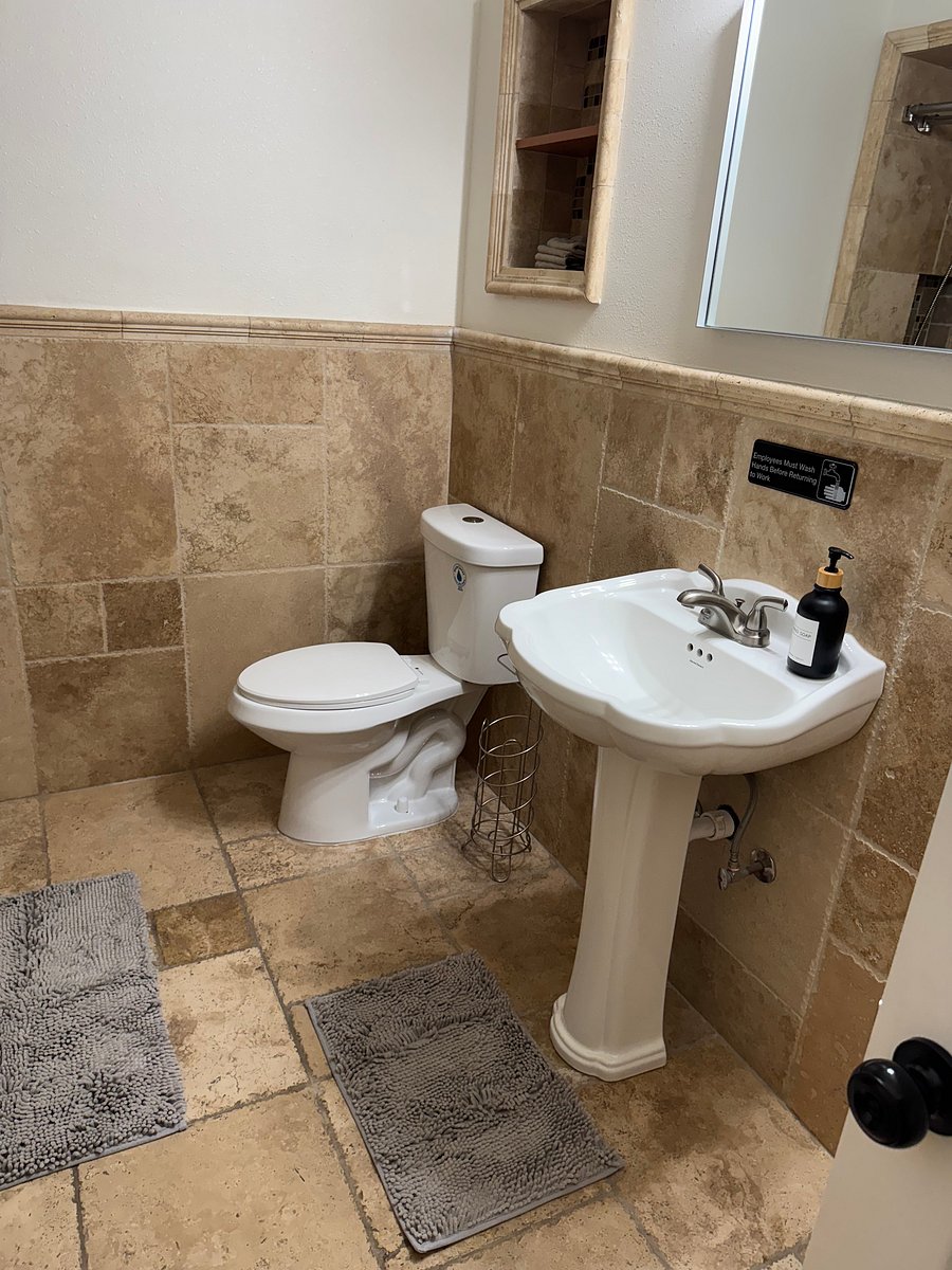 Furnished Finder property 1037349_1 photo 14