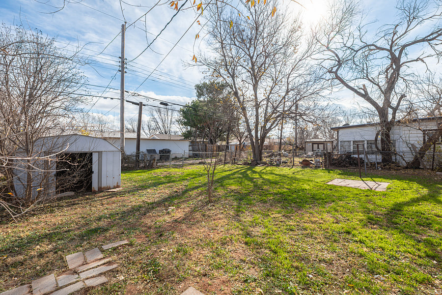 Furnished Finder property 1037351_1 photo 30